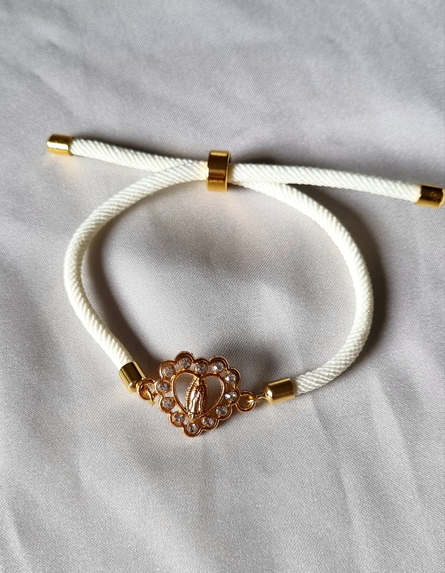 La Virgen Heart Bracelet