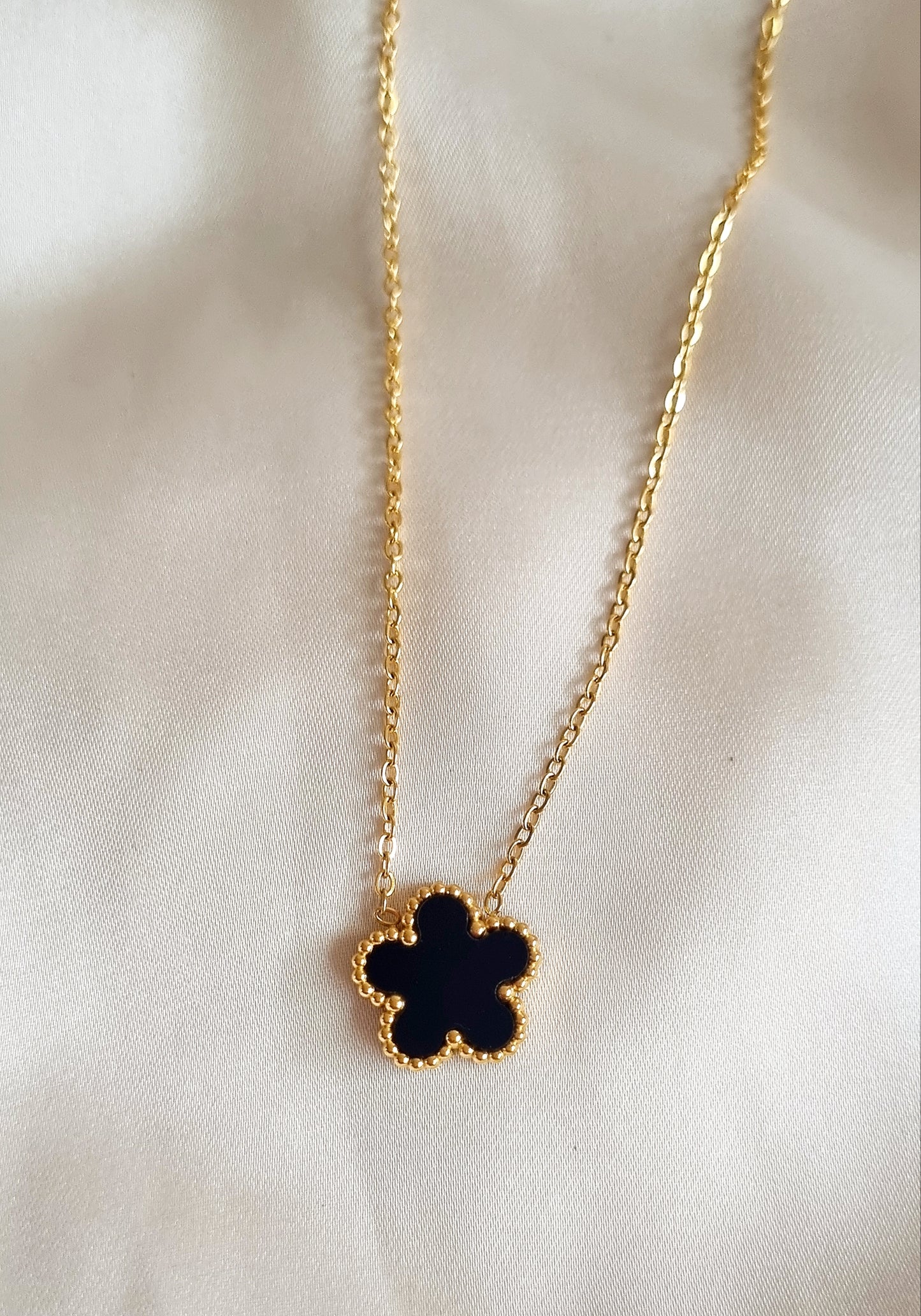 Clover Necklace